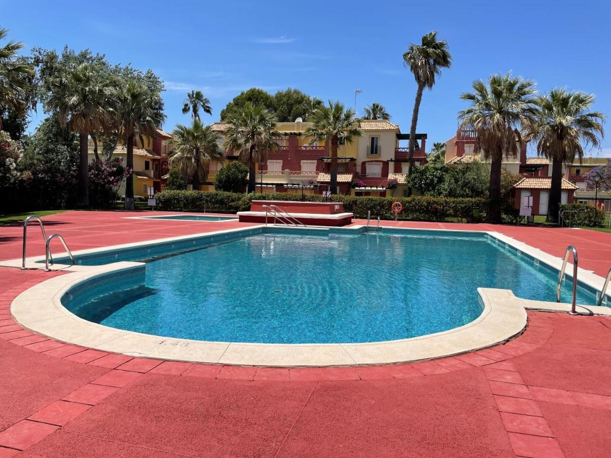 Golf, Kitesurf, Tennis, Paddle, Free Bicycles - Apartment Andalusia Isla Canela Bagian luar foto