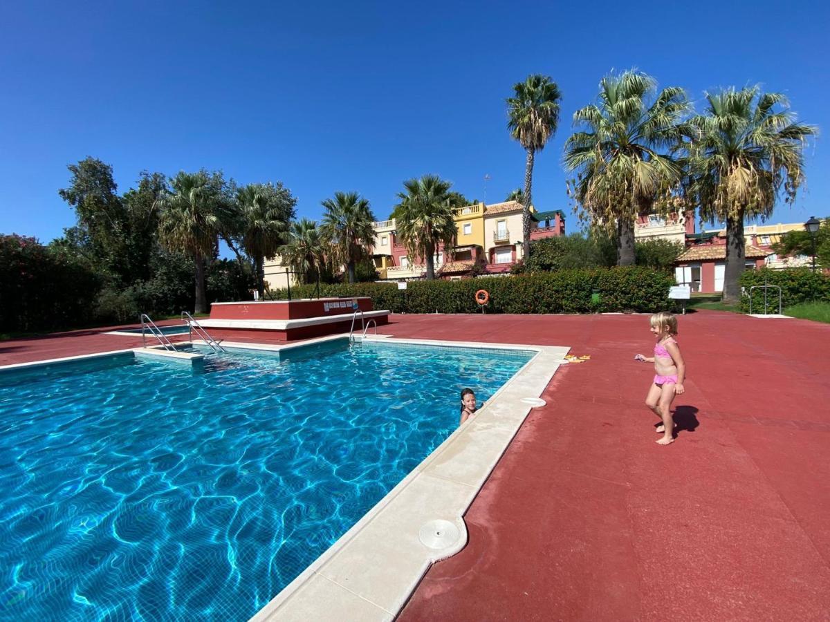 Golf, Kitesurf, Tennis, Paddle, Free Bicycles - Apartment Andalusia Isla Canela Bagian luar foto